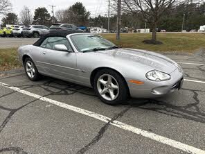 Jaguar XK-Series XK8 Convertible RWD