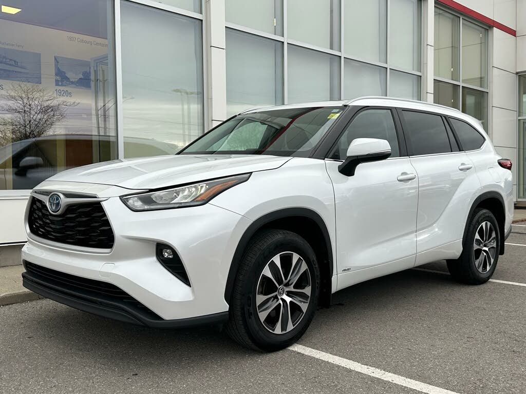 2023 Toyota Highlander Hybrid XLE AWD