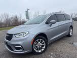 Chrysler Pacifica Touring L AWD