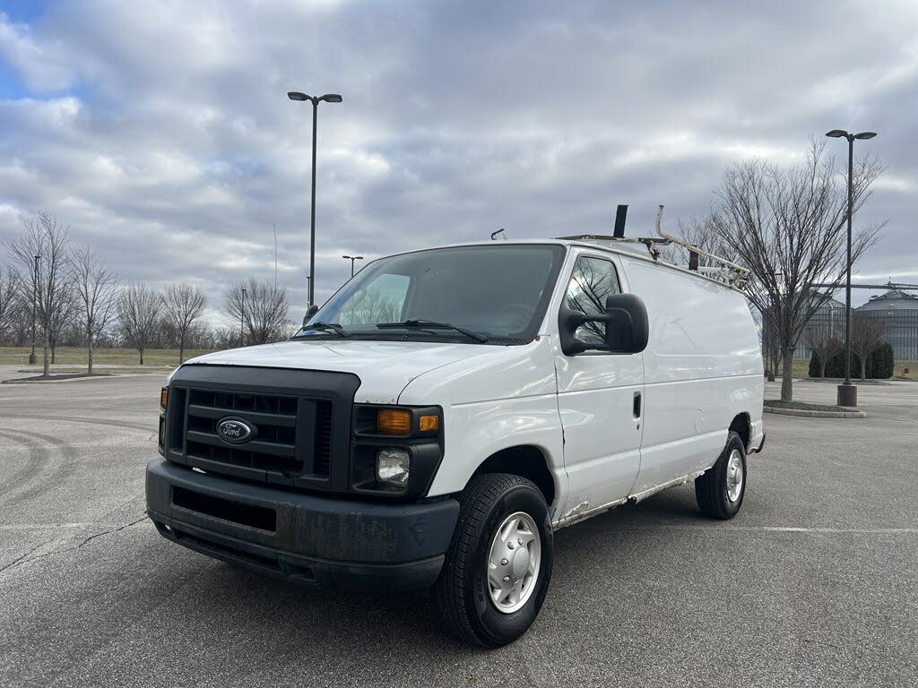 2013 Ford E-Series E-250 Cargo Van