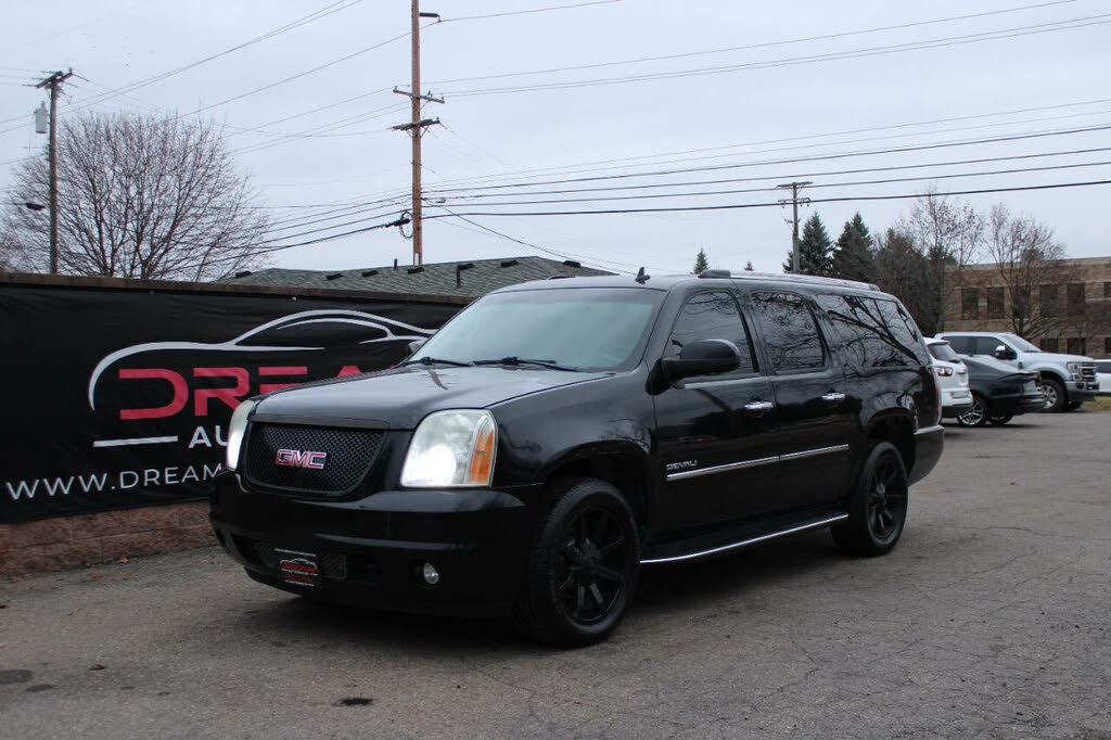 2011 GMC Yukon XL Denali 4WD