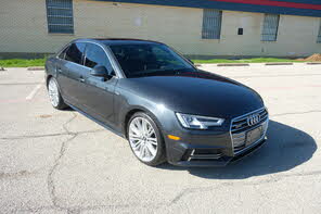 Audi A4 2.0T quattro Premium Plus AWD