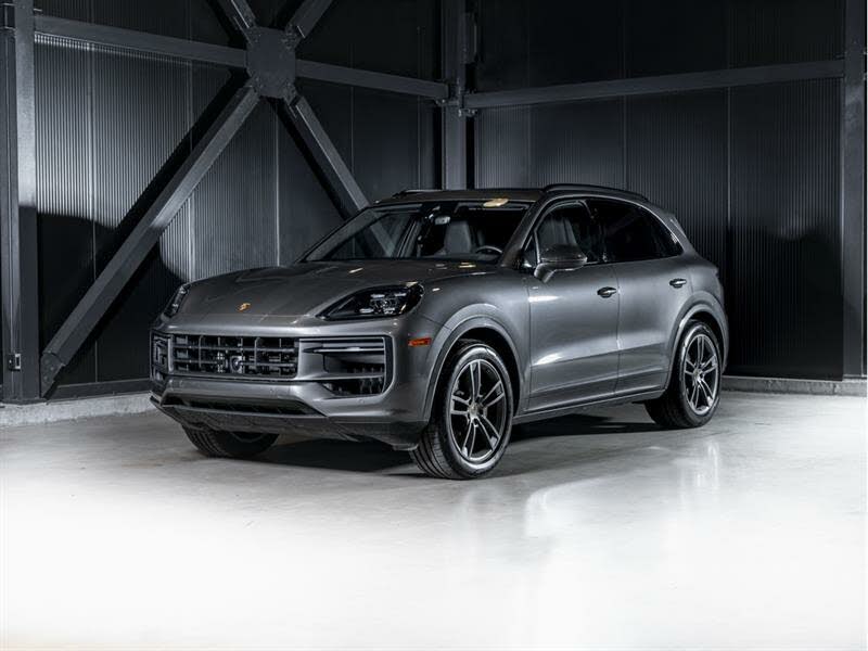 2024 Porsche Cayenne AWD