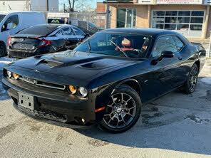 Dodge Challenger GT AWD