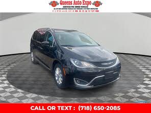 Chrysler Pacifica Touring L FWD