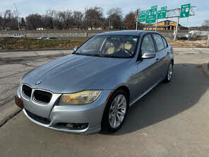 BMW 3 Series 328i Sedan RWD