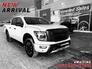 Nissan Titan PRO-4X Crew Cab 4WD