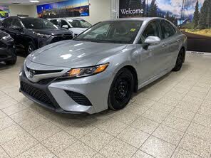 Toyota Camry SE AWD