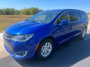 Chrysler Pacifica Touring FWD