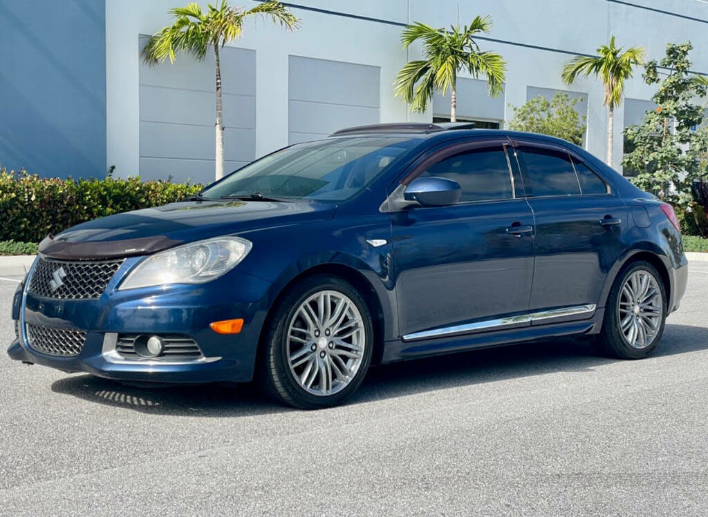 Used Suzuki Kizashi for Sale (with Photos) - CarGurus