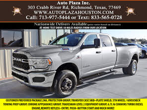 RAM 3500 Tradesman Crew Cab LB DRW 4WD