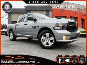 RAM 1500 Classic Night Edition Crew Cab 4WD