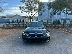 BMW 3 Series 330i Sedan RWD