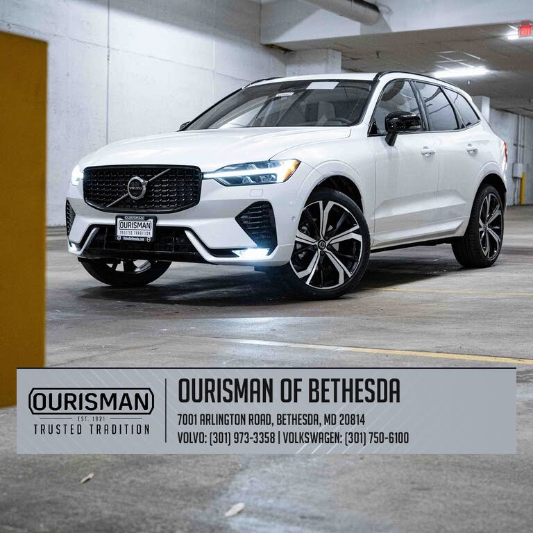 2025 Volvo XC60 B5 Ultra Dark Theme AWD