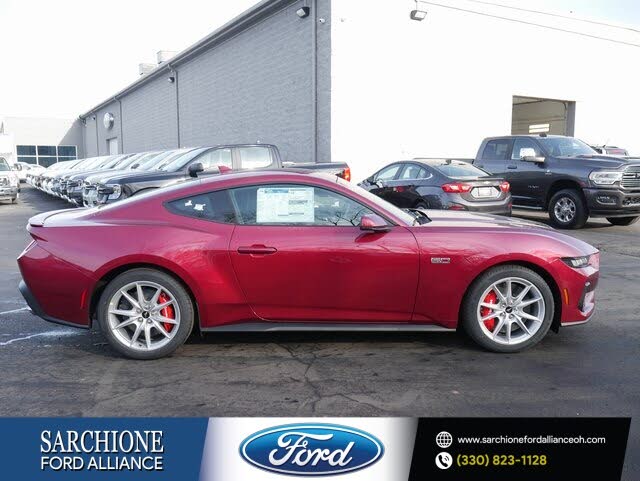 2025 Ford Mustang GT Premium Fastback RWD