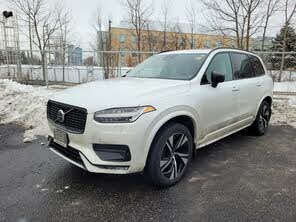 Volvo XC90 B6 Plus Dark Theme AWD