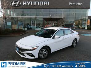 Hyundai Elantra Essential FWD