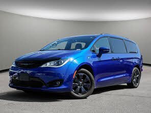 Chrysler Pacifica Hybrid Limited FWD