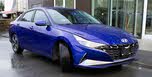 Hyundai Elantra Luxury FWD