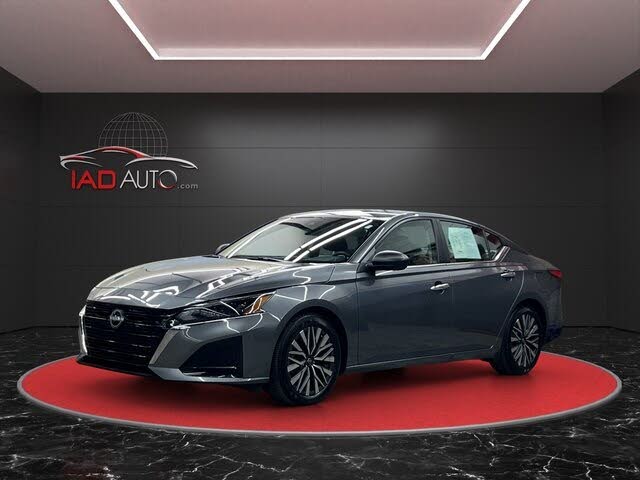 2024 Nissan Altima 2.5 SV FWD