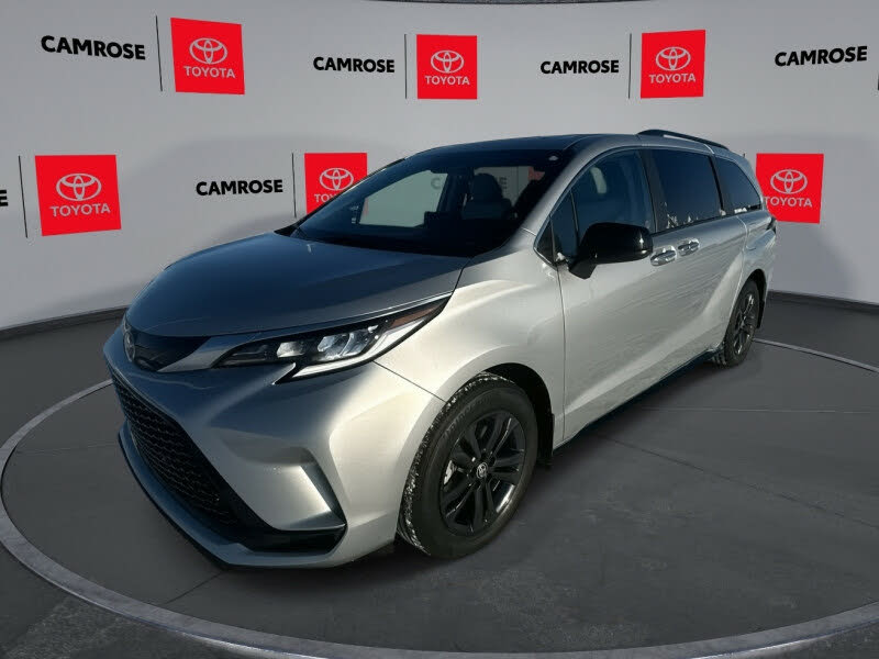2024 Toyota Sienna XSE 7-Passenger AWD