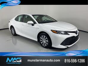 Toyota Camry Hybrid LE FWD