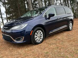 Chrysler Pacifica Touring L Plus FWD