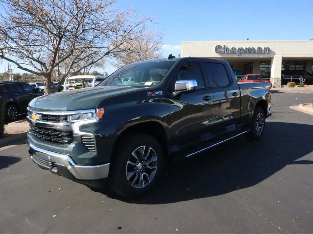 2025 Chevrolet Silverado 1500 LT Crew Cab 4WD