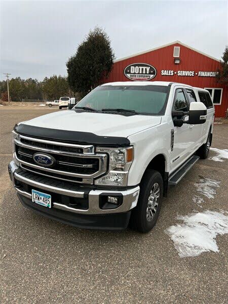 2022 Ford F-250 Super Duty Lariat Crew Cab 4WD