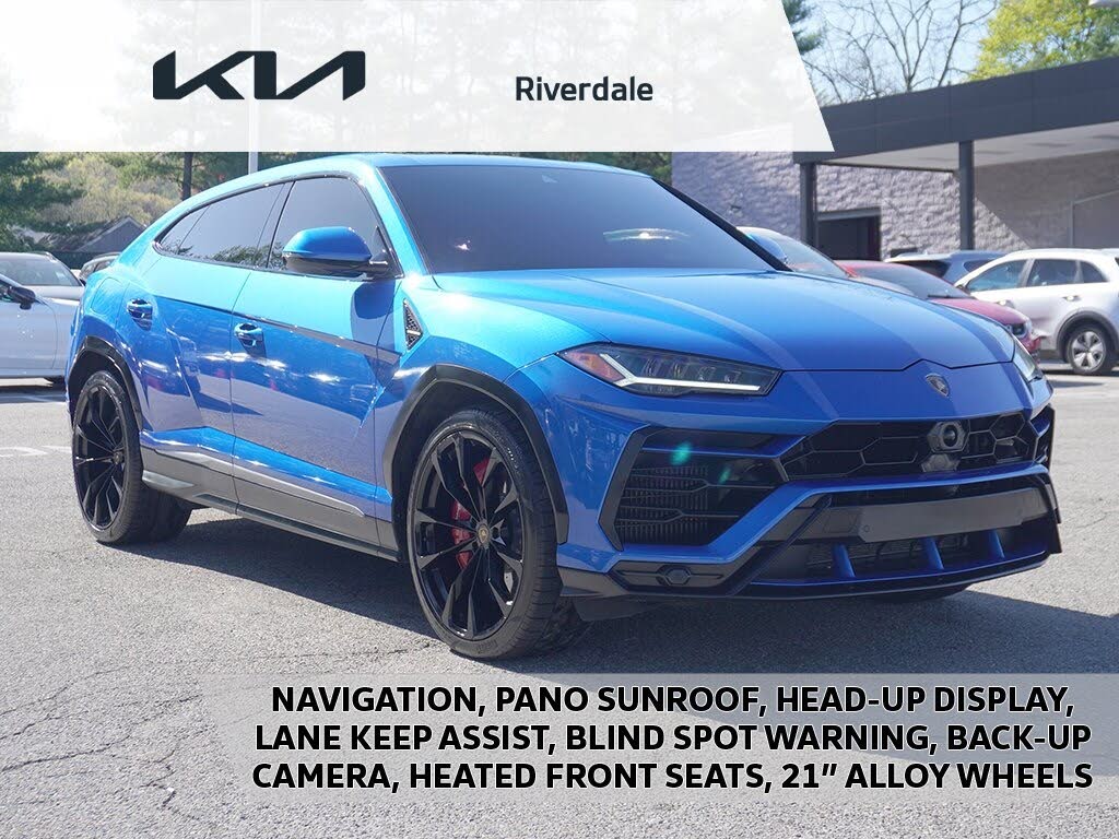 2022 Lamborghini Urus AWD