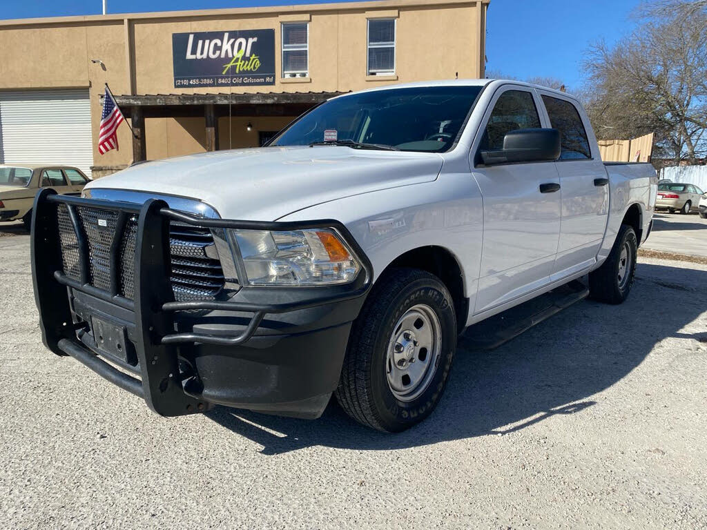 2017 RAM 1500 Tradesman Crew Cab 4WD