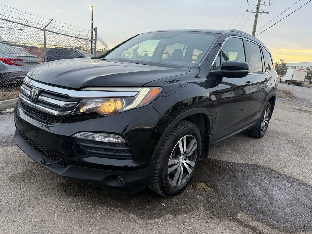 2018 Honda Pilot EX-L AWD with Navigation