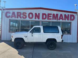View vehicle photo 3