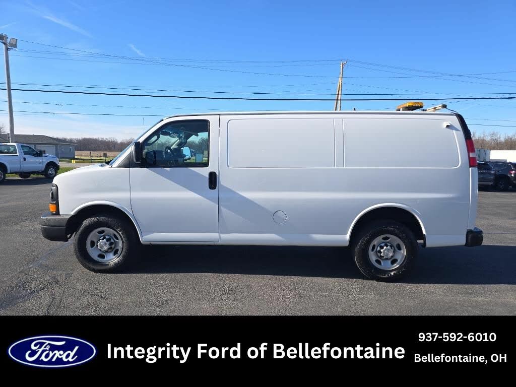 2016 Chevrolet Express Cargo 2500 RWD