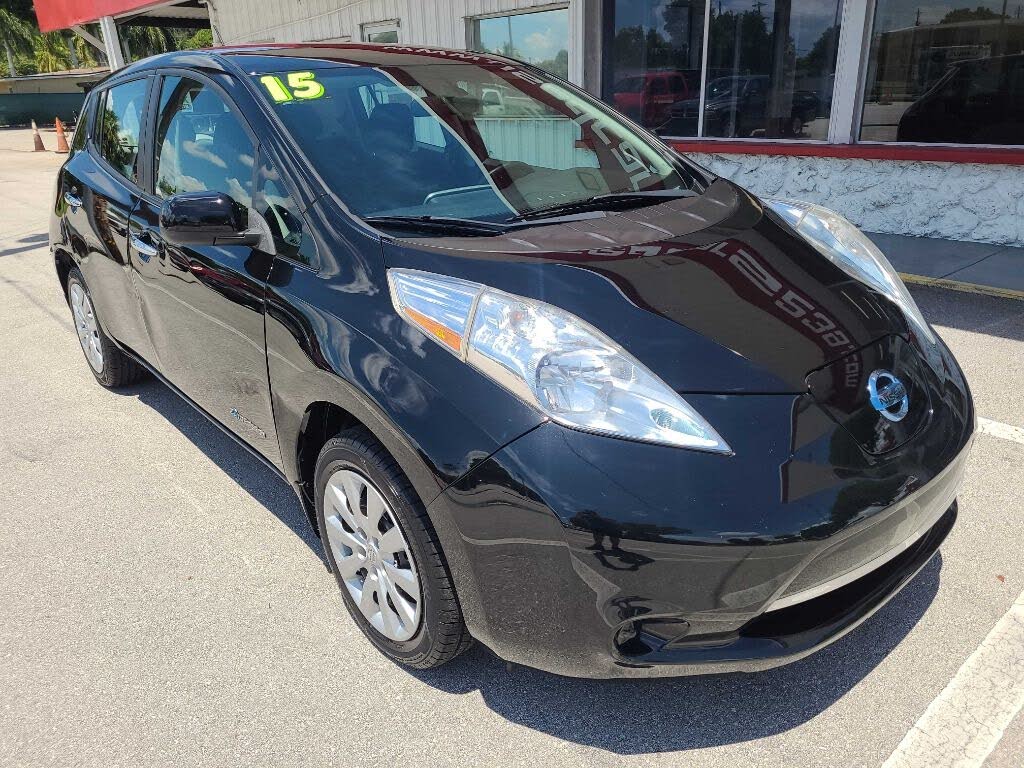 2015 Nissan LEAF S
