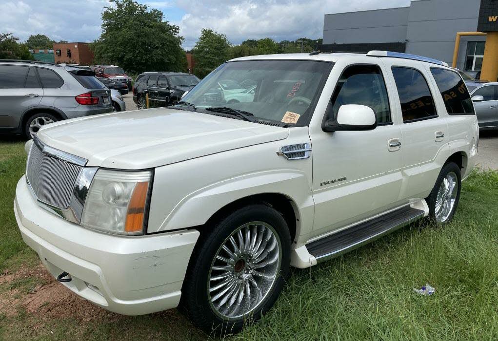 2003 Cadillac Escalade RWD