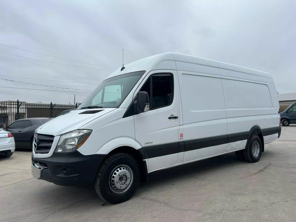 2014 Mercedes-Benz Sprinter Cargo 3500 170 High Roof Extended DRW RWD