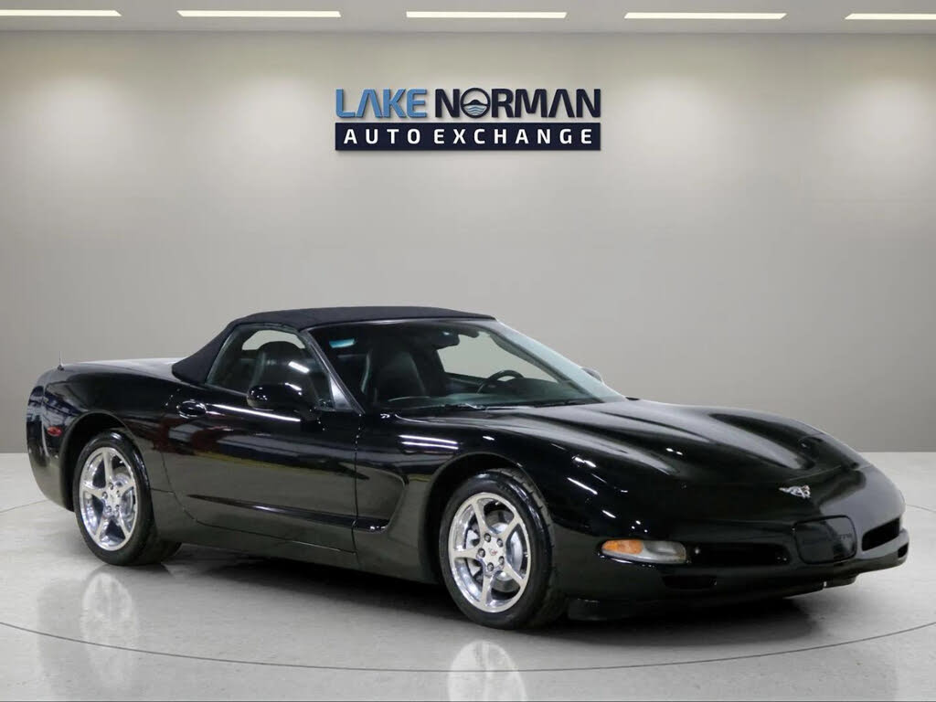 2003 Chevrolet Corvette Convertible RWD