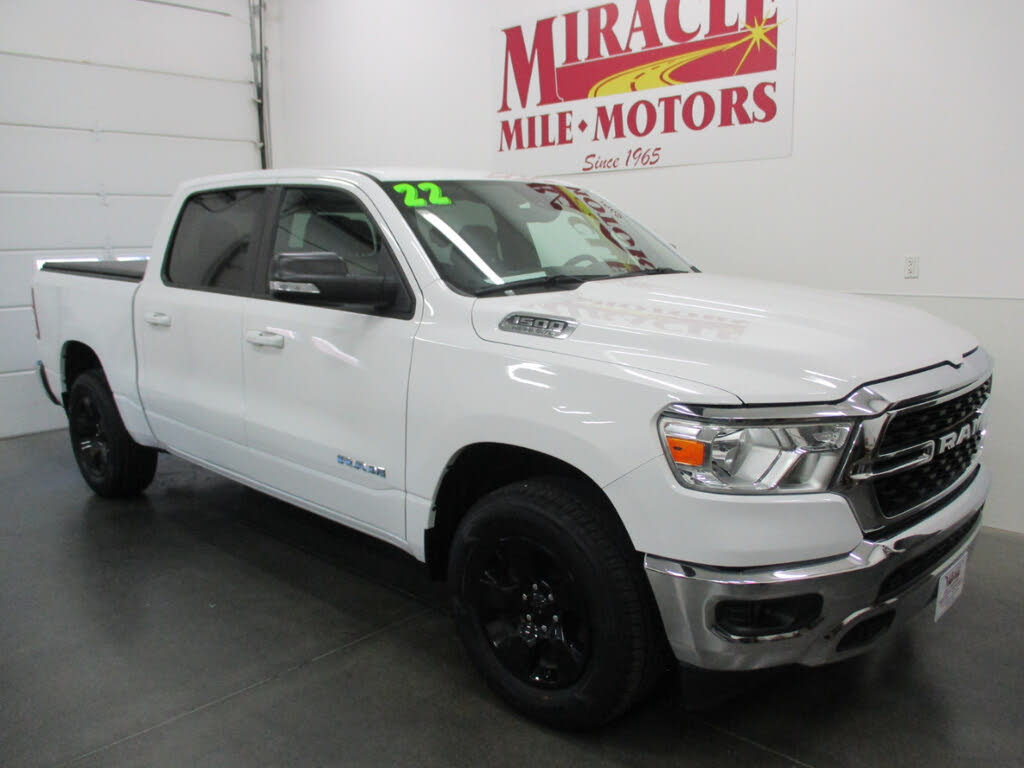 2022 RAM 1500 Big Horn Crew Cab 4WD