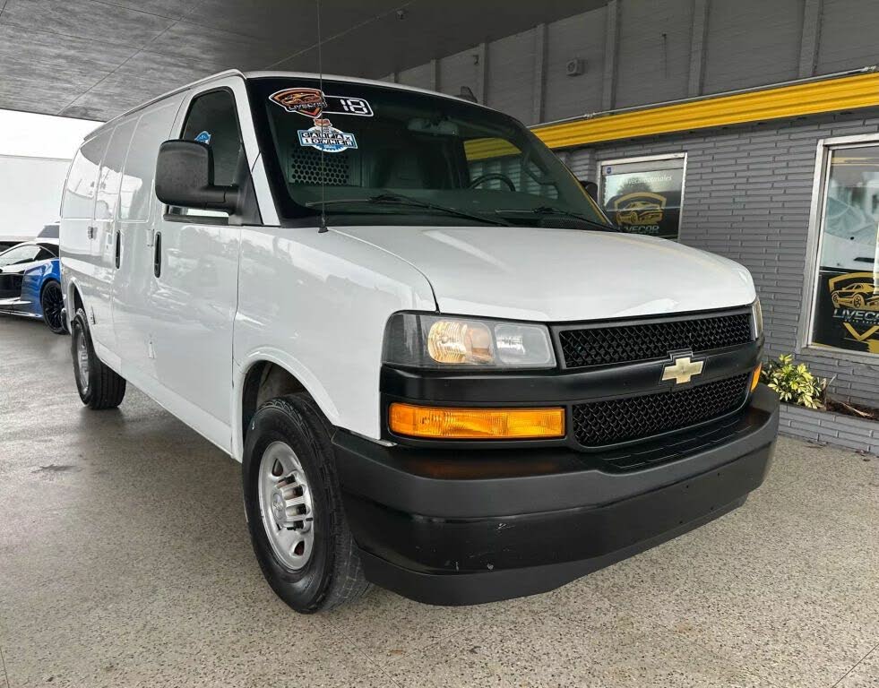 2018 Chevrolet Express Cargo 2500 RWD