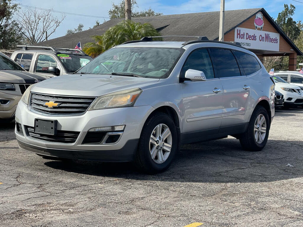 2013 Chevrolet Traverse 2LT AWD
