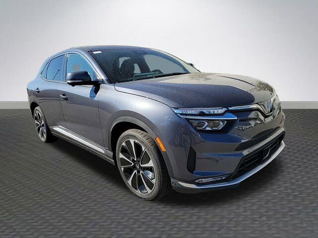 2025 VinFast VF8 Plus AWD