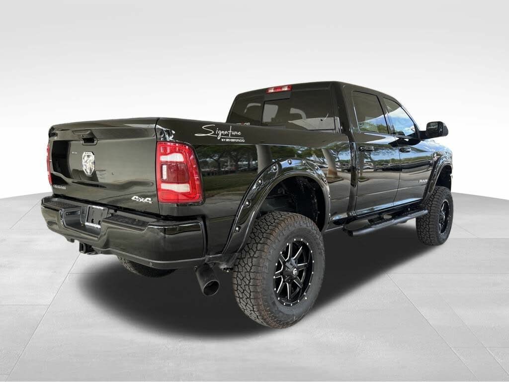 2022 RAM 2500 Big Horn Crew Cab 4WD