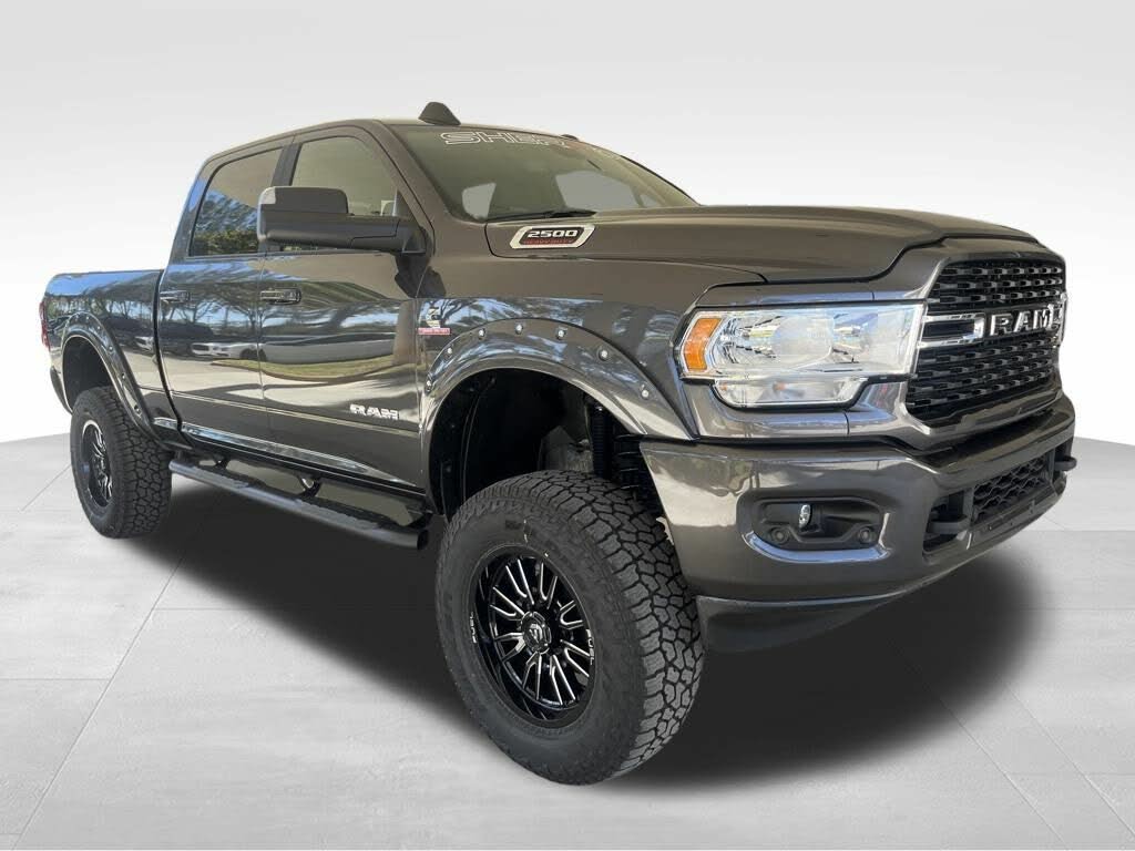 2022 RAM 2500 Big Horn Crew Cab 4WD