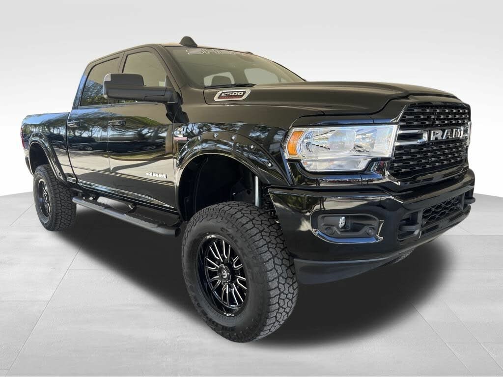 2022 RAM 2500 Big Horn Crew Cab 4WD