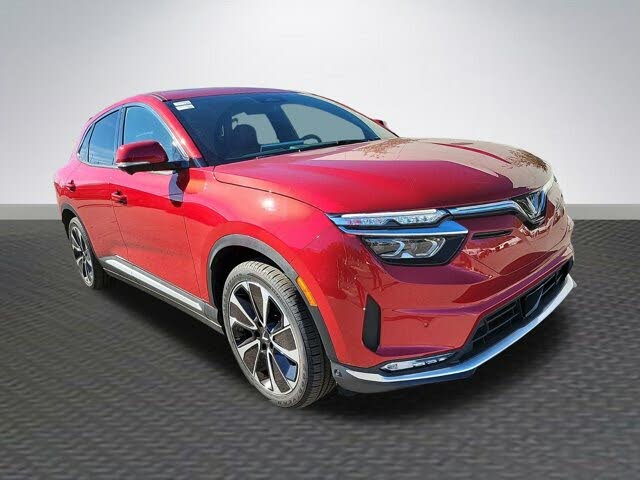 2025 VinFast VF8 Plus AWD