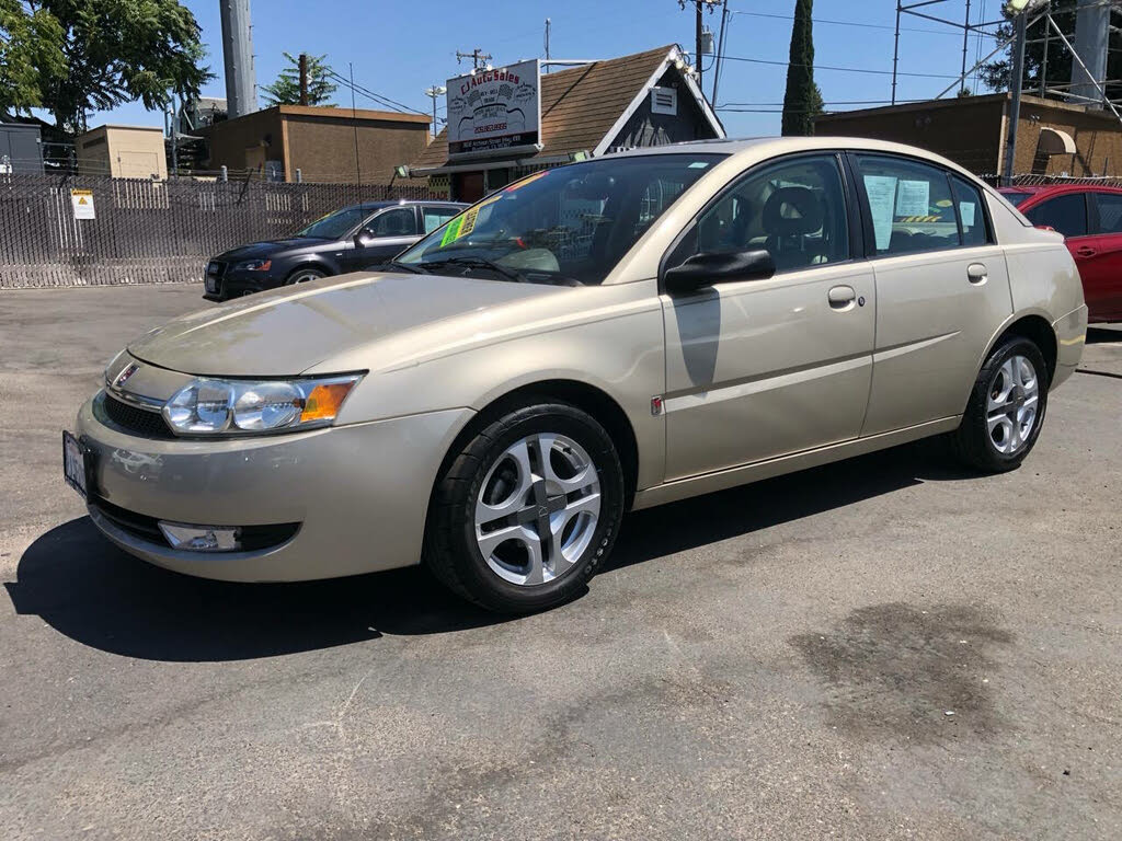 2004 Saturn ION 3