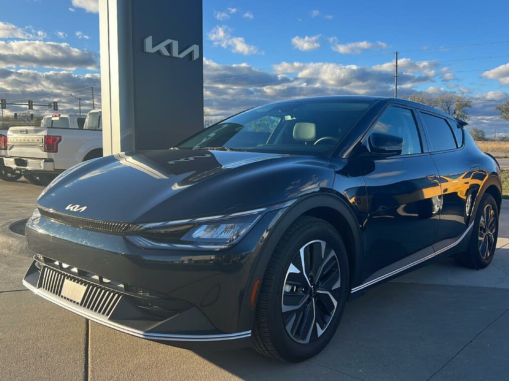 2024 Kia EV6 Light Long Range AWD