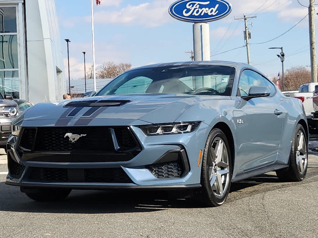 2025 Ford Mustang GT Premium Fastback RWD