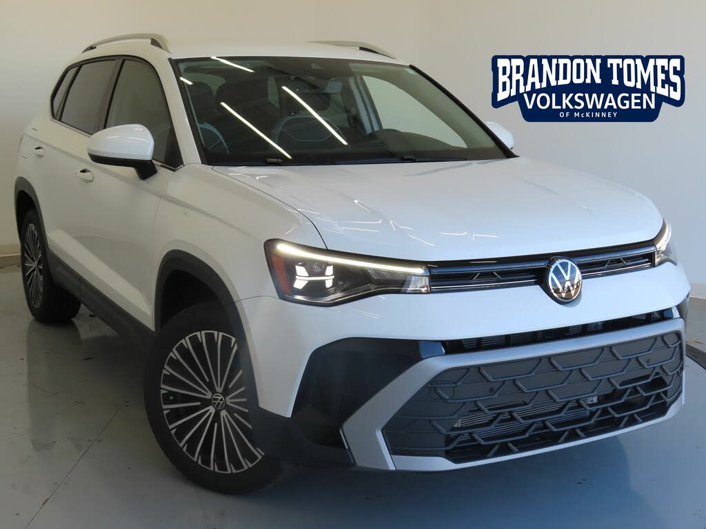 2025 Volkswagen Taos SE FWD